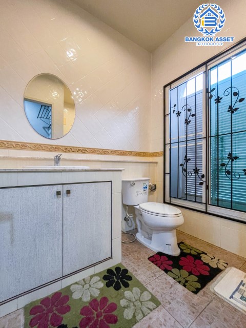 *****ทาวน์เฮ้าส์มือสอง นนทบุรี หมู่บ้าน เปี่ยมสุข ทัสคานี่ ติวานนท์ เนื้อที่ 19.10 ตร.ว. ฟังก์ชัน 3 ห้องนอน 2 ห้องน้ำ 1 ที่จอดรถ ราคาดีที่สุดในย่าน! บนทำเลเชื่อมต่อถนนราชพฤกษ์ ถนนชัยพฤกษ์ ถนนแจ้งวัฒนะ ใกล้รถไฟฟ้าสายสีชมพู "สถานีศูนย์ราชการแจ้งวัฒนะ" จองเลย!